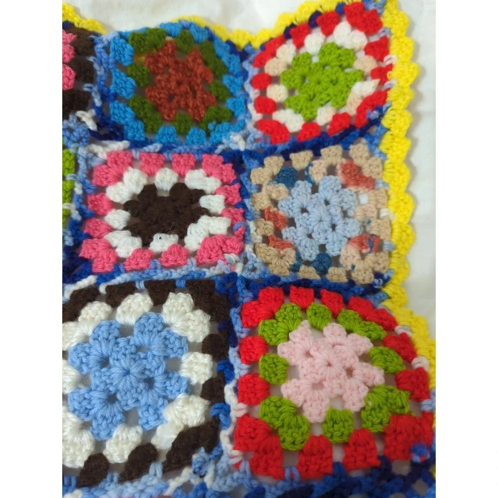 Handmade crocheted granny square‎ Afghan blanket throw yellow trim blue red pink